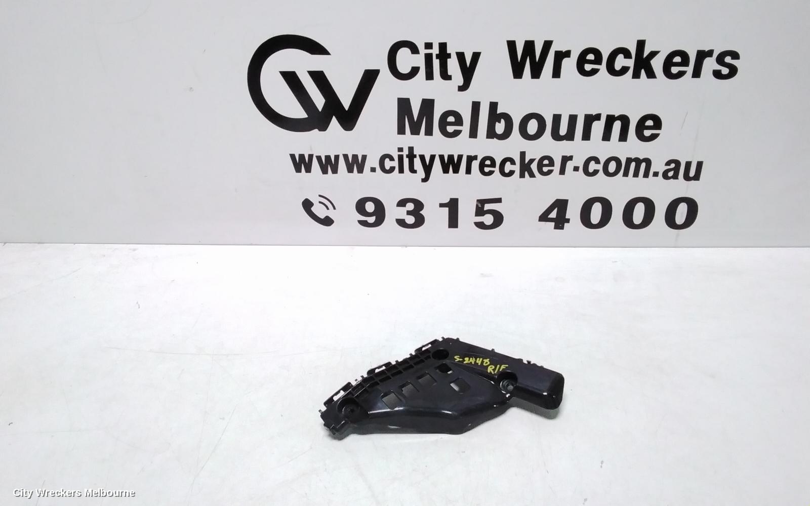 TOYOTA COROLLA, ZRE172R, SEDAN, 12/2013 - 06/2019, RH BAR BRAKET: 110269 - Image 1