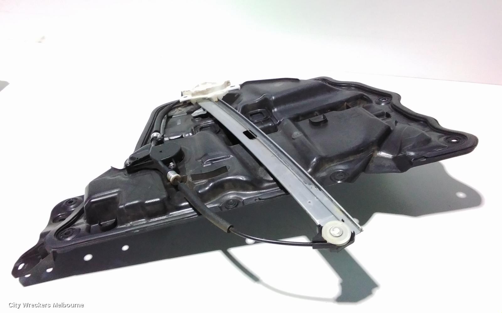 MAZDA CX5 RIGHT FRONT WINDOW REG/MOTOR, KE, 02/2012 - 12/2016 - Image 3