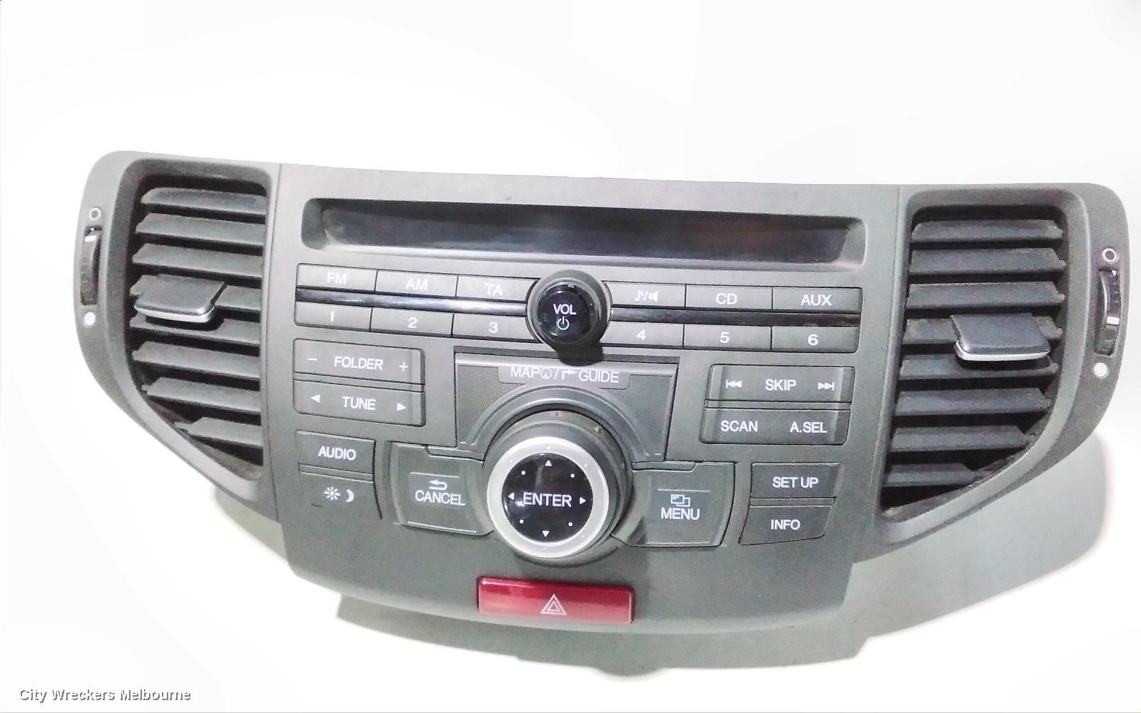 HONDA ACCORD RADIO/CD/DVD/SAT/TV, DISPLAY UNIT, SAT NAV TYPE, 8TH GEN, EURO (VIN JHMCU), 06/2008 - 12/2015 - Image 3