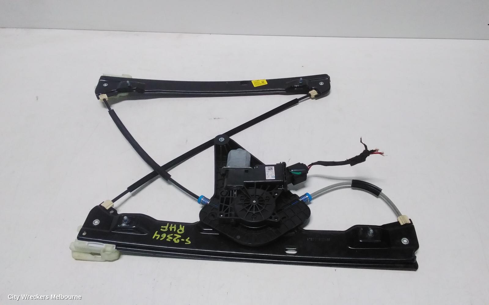 MG HS RIGHT FRONT WINDOW REG/MOTOR, SAS23, 08/2019 - 12/2024 - Image 2
