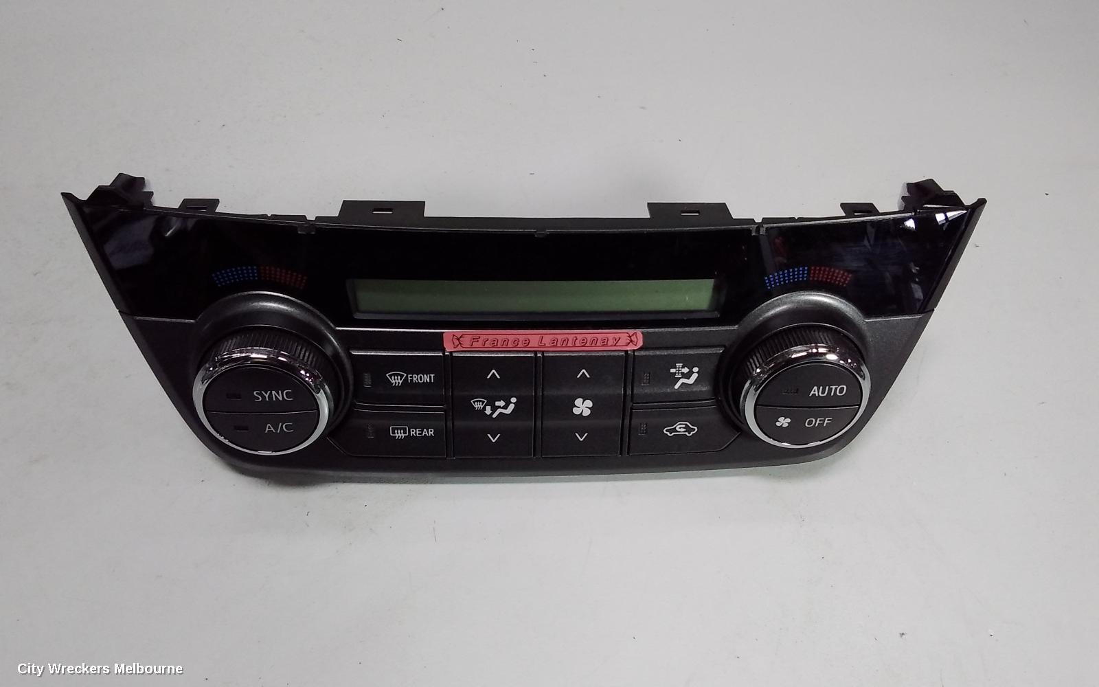 TOYOTA RAV4 HEATER/AC CONTROLS, CLIMATE CONTROL TYPE, XA40, 12/2012 - 11/2018 - Image 2