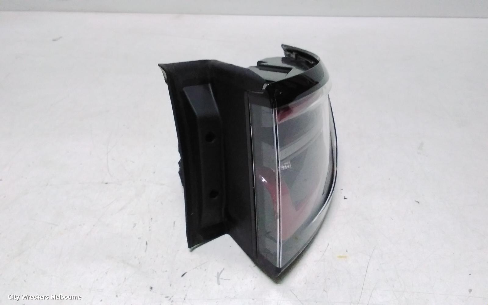 LAND ROVER DISCOVERY SPORT RIGHT TAILLIGHT, IN BODY, LED TYPE, L550, 07/2019 ONWARDS - Image 3