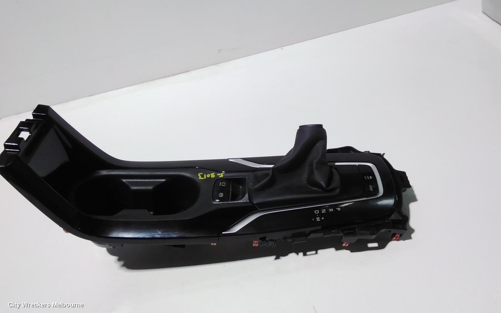 TOYOTA COROLLA GEAR STICK/SHIFTER, E210, 07/2018 ONWARDS - Image 1