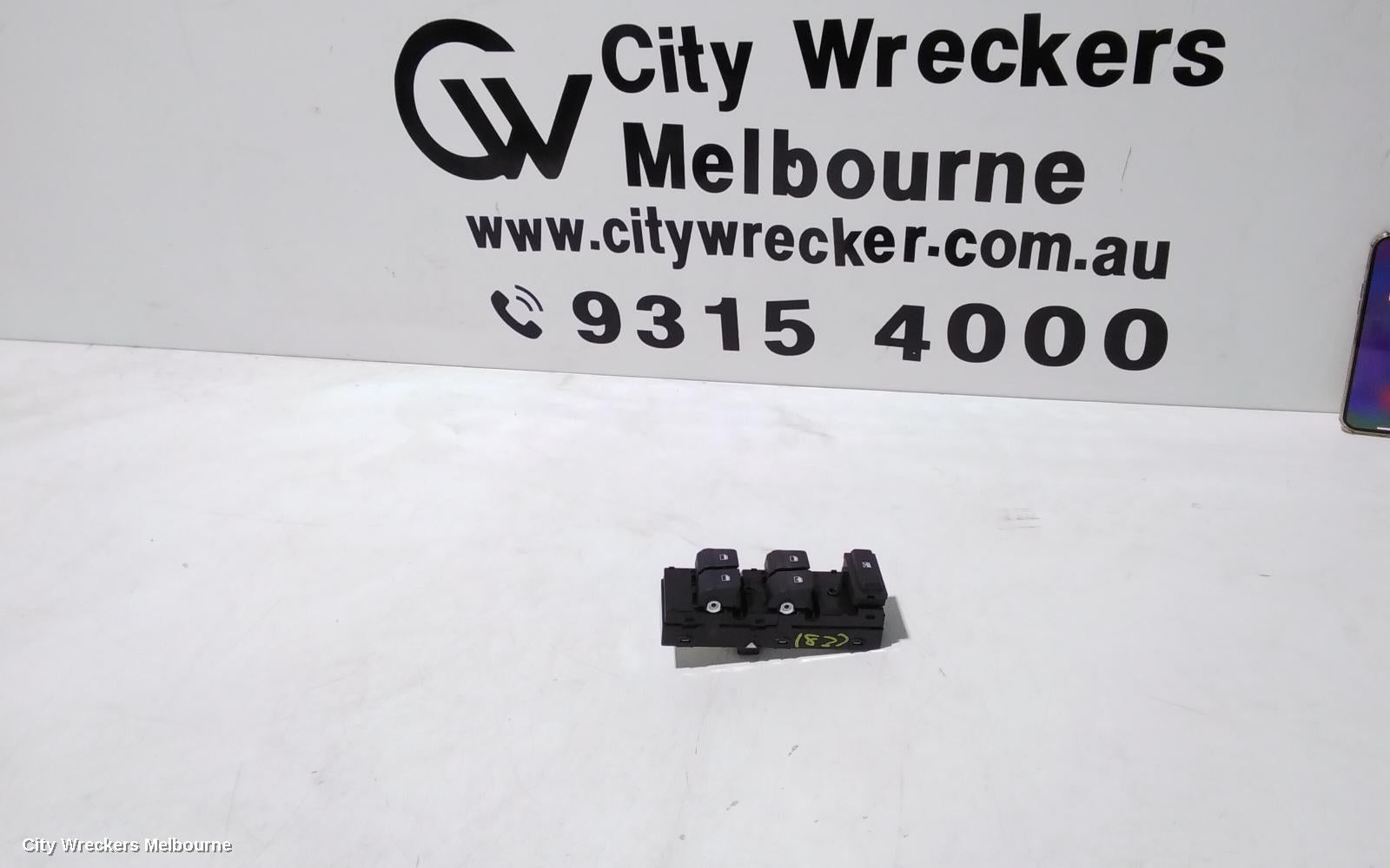 TOYOTA COROLLA PWR DR WIND SWITCH, RH FRONT (MASTER SWITCH), ZRE182R, HATCH, STANDARD, 03/2015 - 06/2018 - Image 1