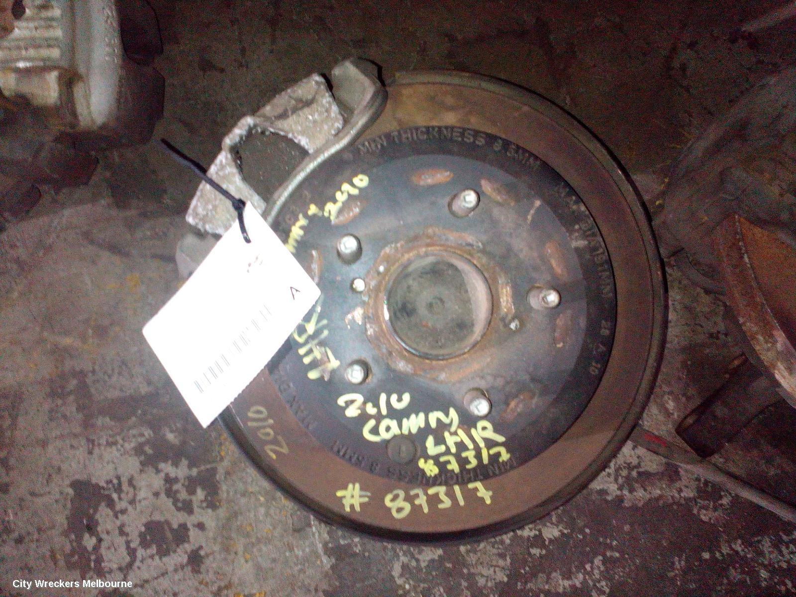 TOYOTA CAMRY LEFT REAR HUB ASSEMBLY, ACV40/AHV40, 06/2006 - 11/2011 - Image 1