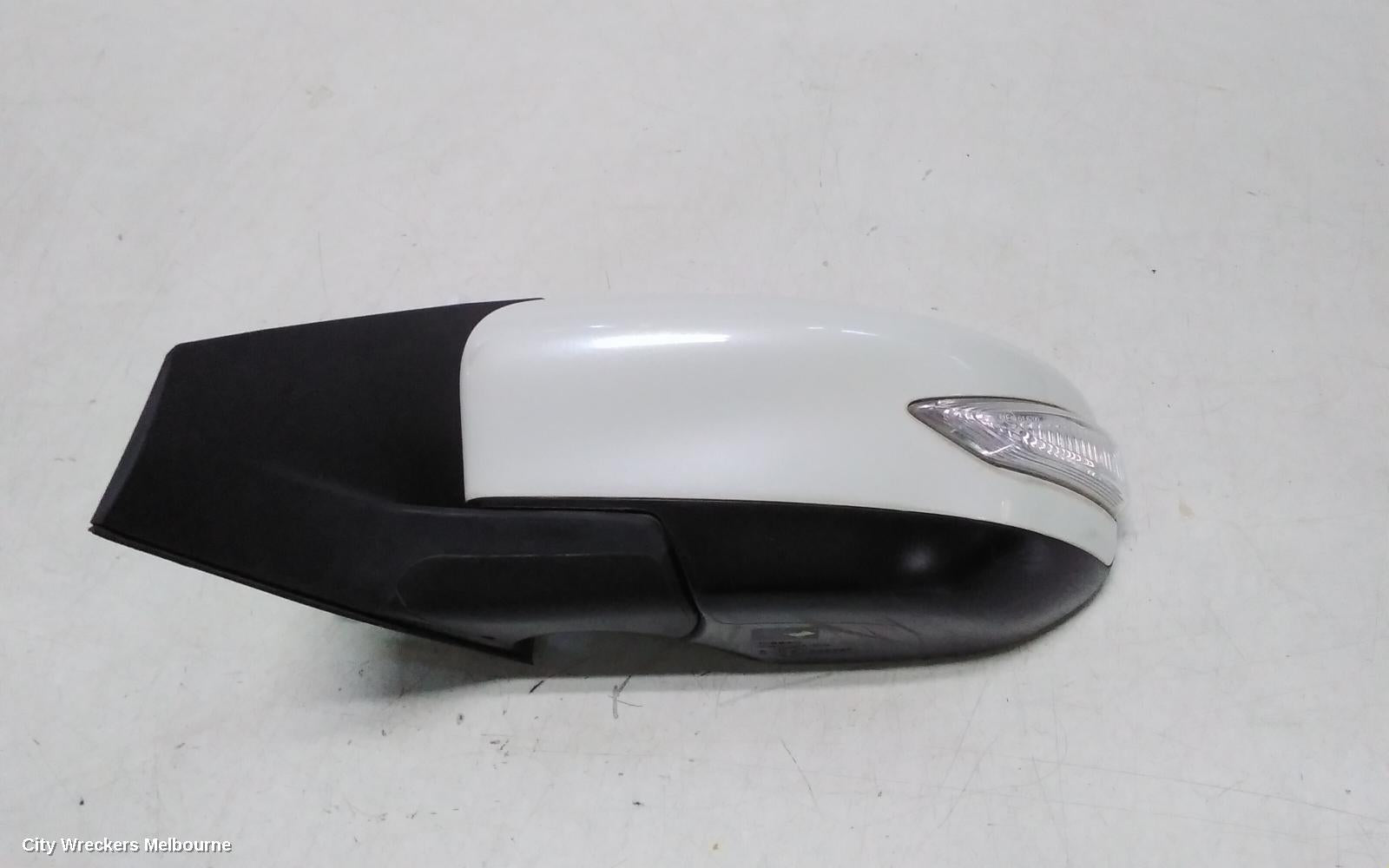 NISSAN PULSAR LEFT DOOR MIRROR, B17, SEDAN, MANUAL FOLD TYPE, 12/2012 - 12/2017 - Image 3