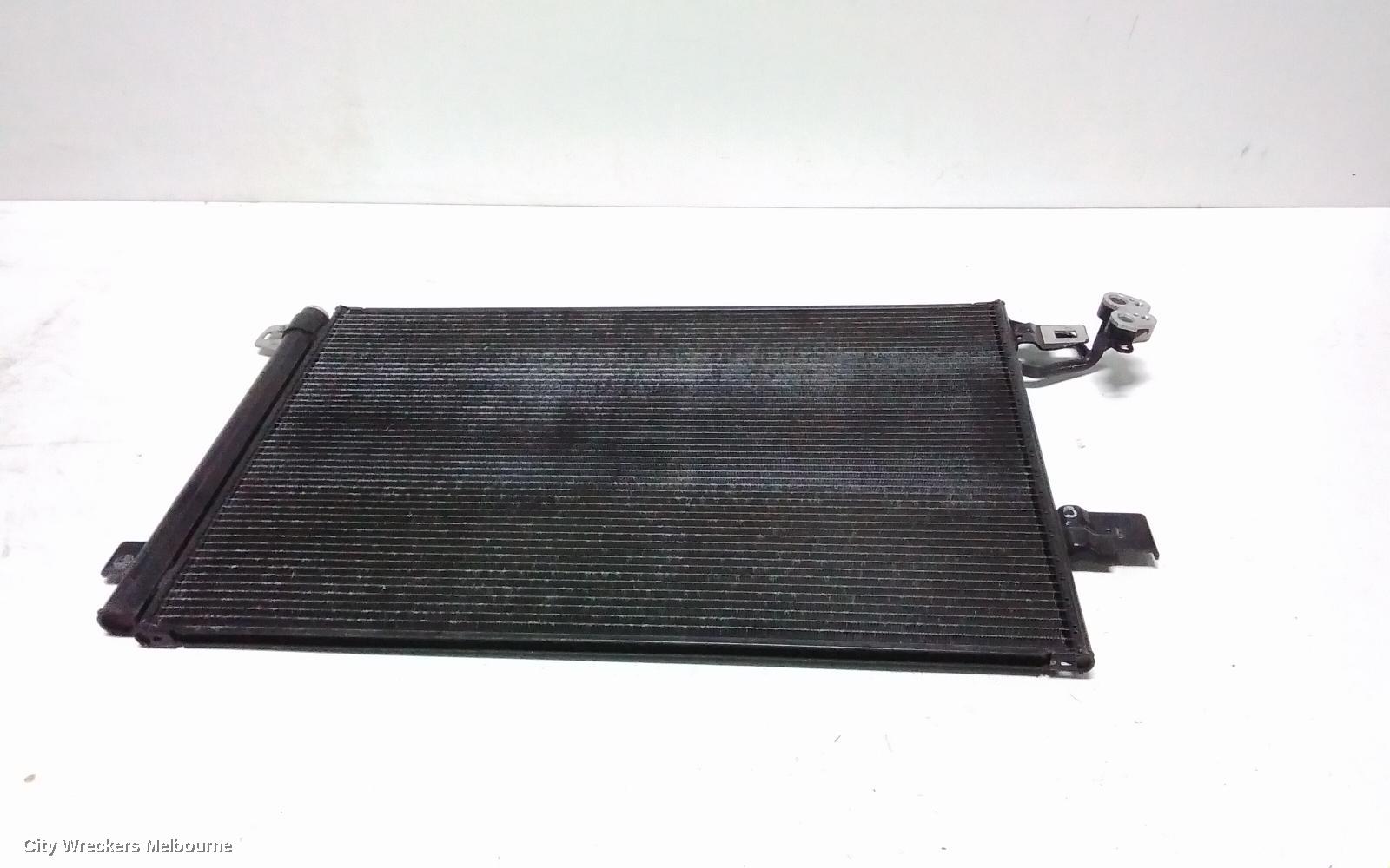 VOLKSWAGEN TRANSPORTER A/C CONDENSER, T5, 03/2010 - 06/2015 - Image 3
