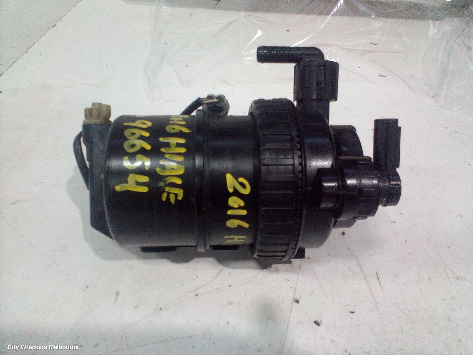 TOYOTA HIACE FUEL FILTER HOUSING, TRH/KDH 03/2005 - 04/2019 - Image 3