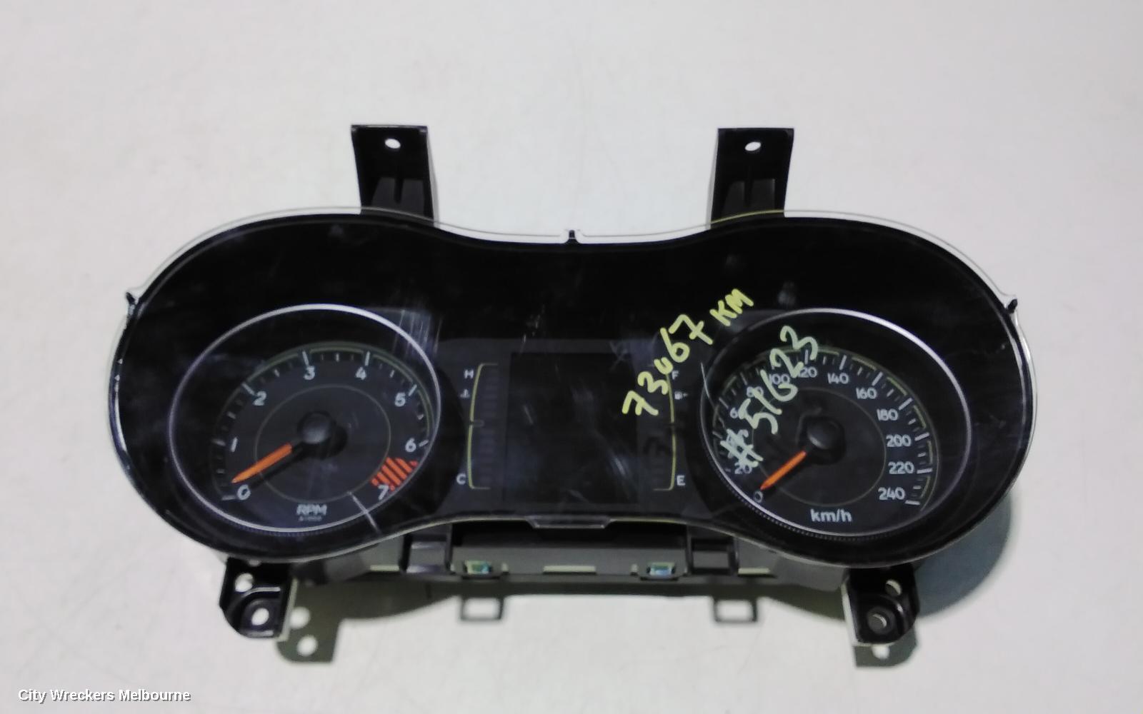 JEEP CHEROKEE INSTRUMENT CLUSTER, PETROL, 2.4/3.2, KL, SPORT/LONGITUDE/BLACKHAWK, 3.5IN DISPLAY TYPE, 02/2014 - 01/2017 - Image 1