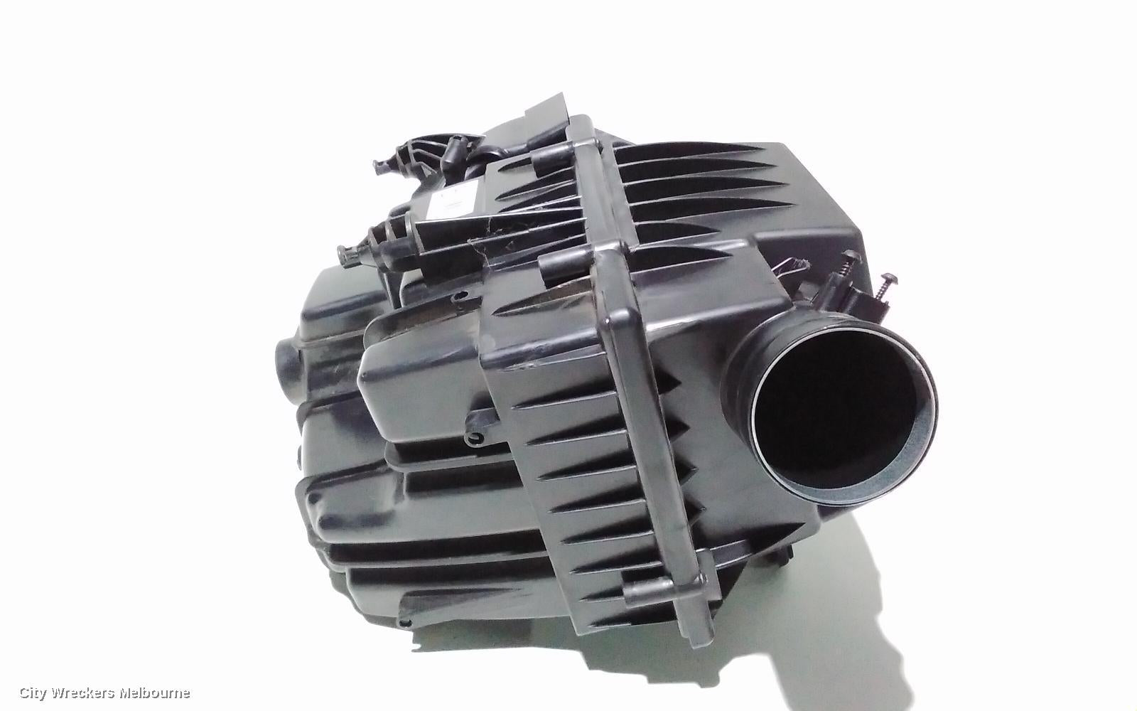 LAND ROVER DISCOVERY SPORT AIR CLEANER/BOX, AIR CLEANER, L550, 2.2, DIESEL, 01/2015 - 06/2016 - Image 3