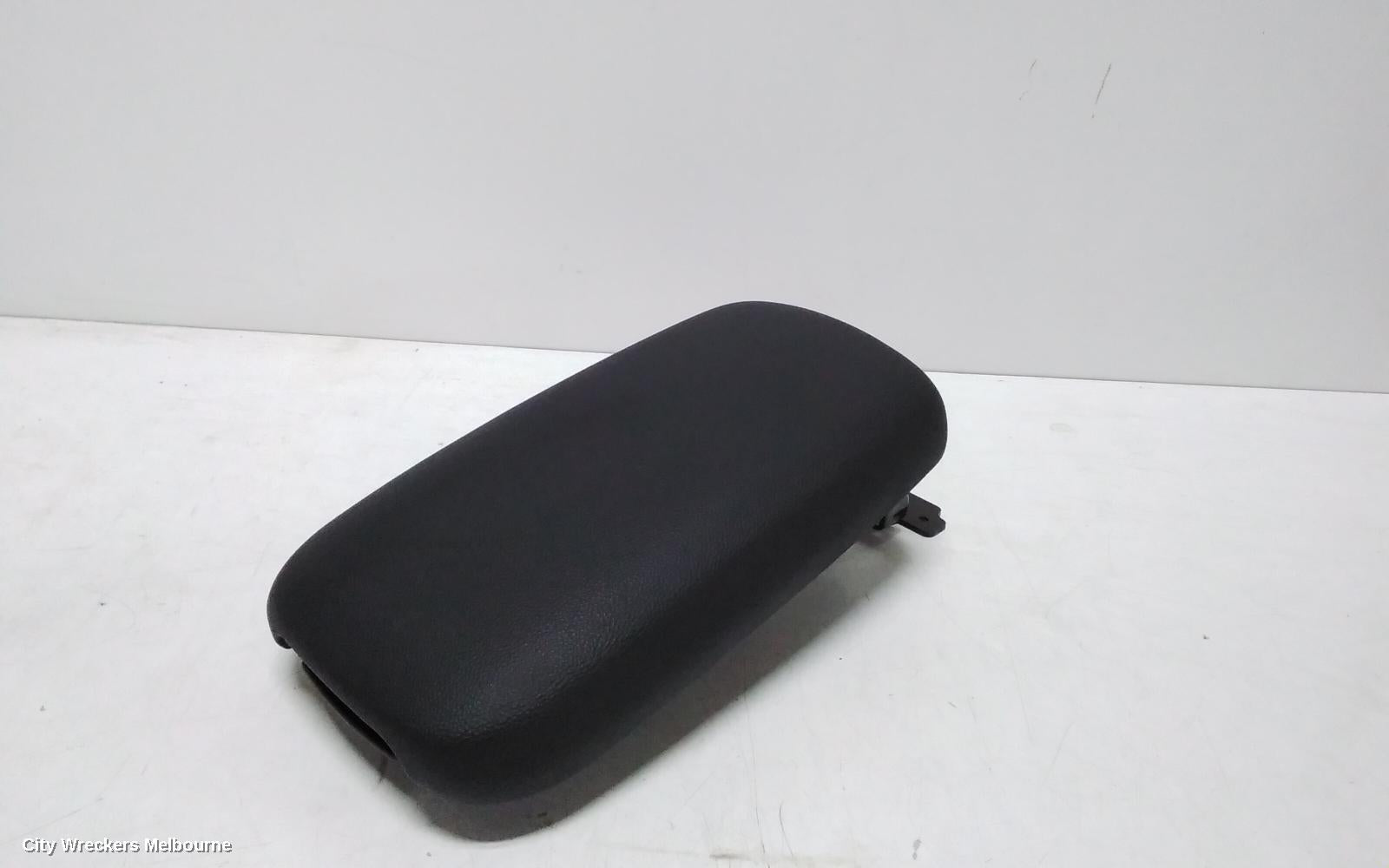 KIA CERATO CONSOLE, BD, 04/2018 - 09/2024 - Image 2