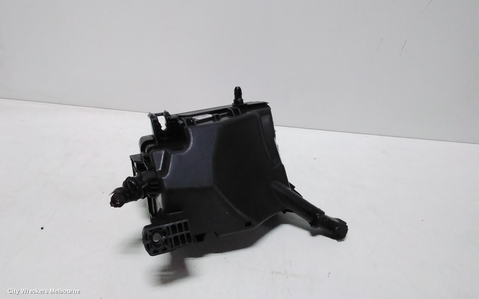 KIA CERATO FUSE BOX, ENGINE BAY, BD, 04/2018 ONWARDS - Image 3