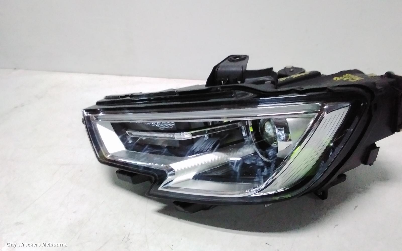AUDI A3 LEFT HEADLAMP, 8V, HATCH/SEDAN/CABRIO, XENON TYPE, 05/2016 - 10/2020 - Image 3