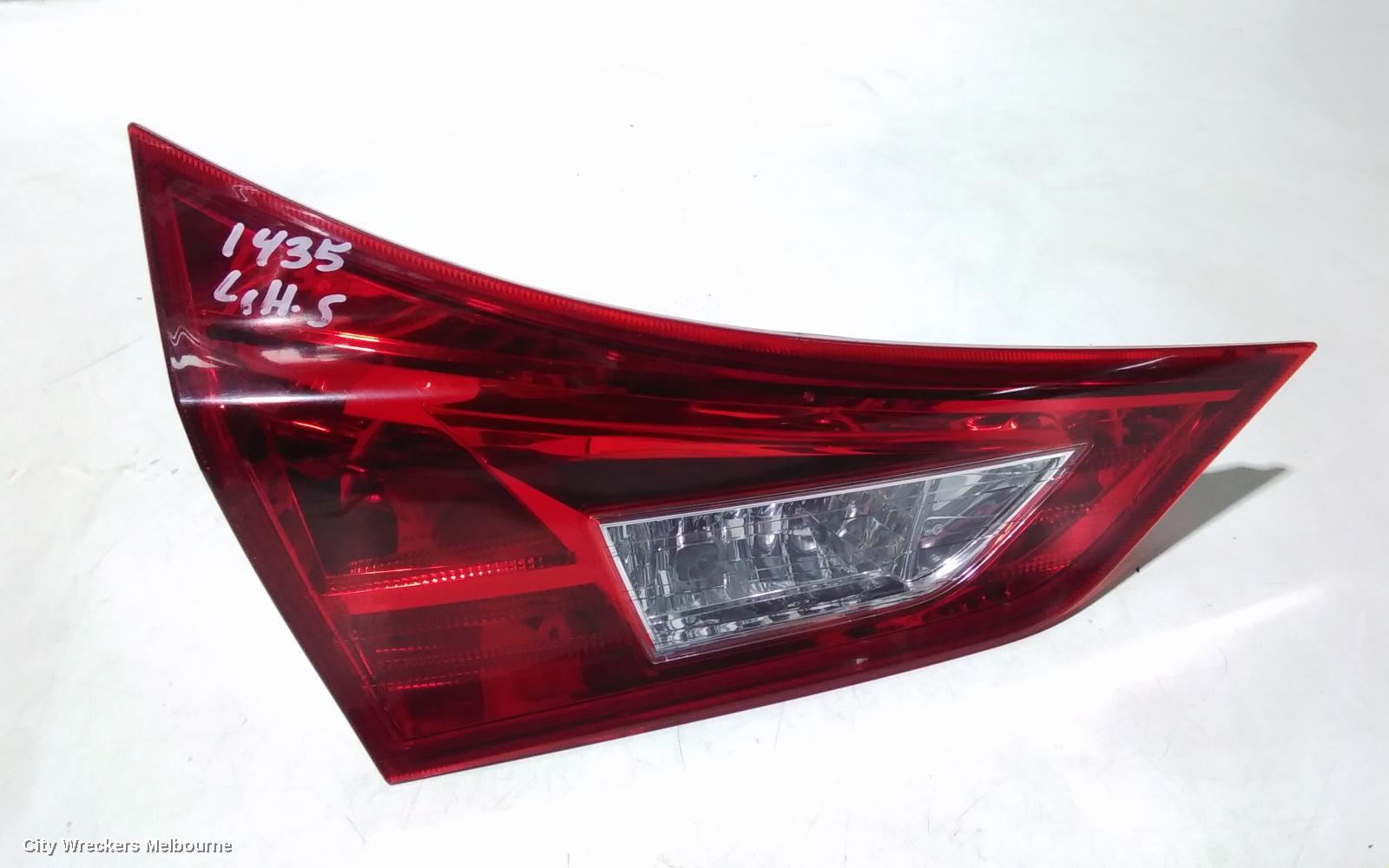 TOYOTA COROLLA REAR GARNISH, TAILGATE LAMP (LH SIDE), ZRE182R, HATCH, 10/2012 - 03/2015 - Image 2