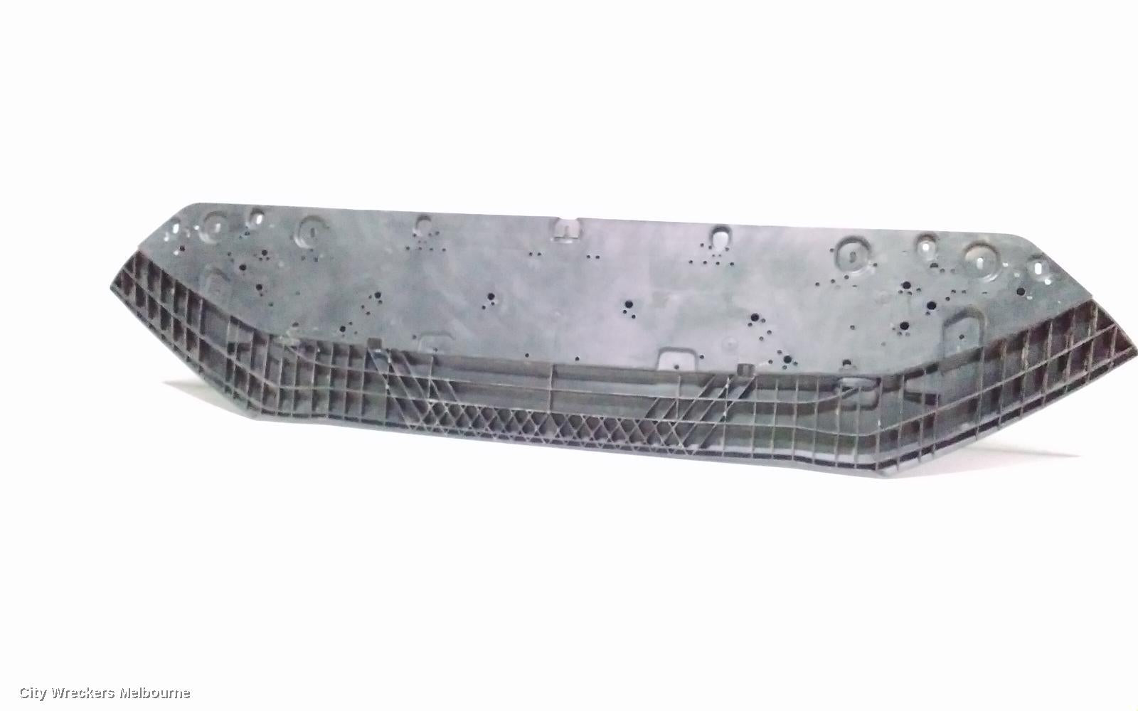 AUDI A4 LOWER ENGINE SPLASH TRAY, B9 8W, MAIN ENGINE UNDERTRAY, 10/2015 ONWARDS - Image 3