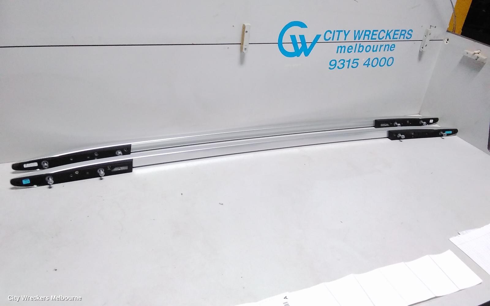 VOLKSWAGEN TIGUAN ROOF RAIL - Image 2