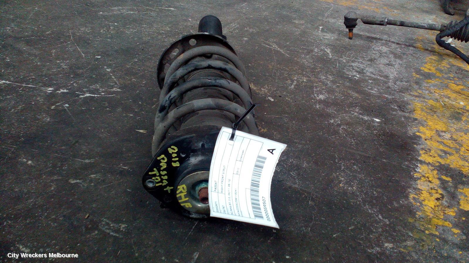 VOLKSWAGEN PASSAT RIGHT FRONT STRUT, 3C/MK6 B7, 2.0, 04/2011 - 05/2015 - Image 2