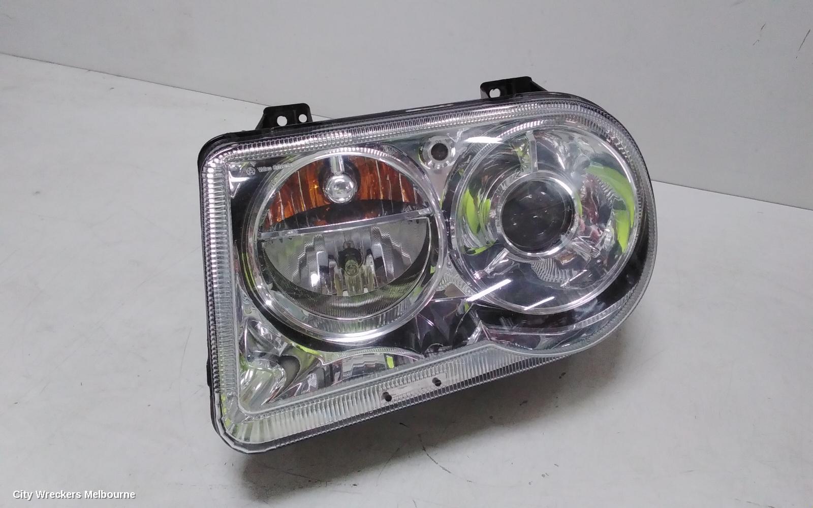 CHRYSLER 300C LEFT HEADLAMP, XENON, 11/2005 - 12/2011 - Image 3
