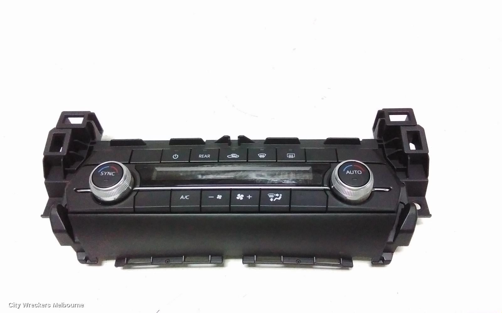 MAZDA CX9 HEATER/AC CONTROLS, FRONT, THREE ZONE CLIMATE CONTROL, NON HEATED SEAT TYPE, TC, SPORT, 07/2016 ONWARDS - Image 1