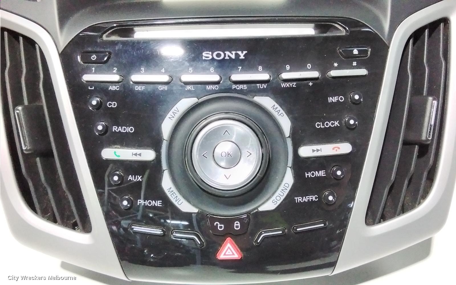 FORD FOCUS RADIO/CD/DVD/SAT/TV, DISPLAY UNIT, 5IN, W/ SAT NAV TYPE, LW, 10/2011 - 08/2015 - Image 3