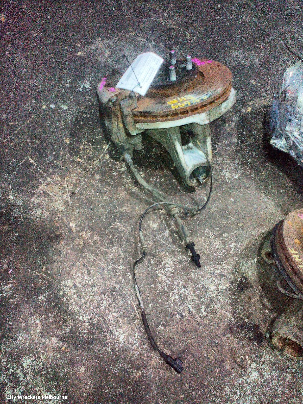 LAND ROVER RANGEROVER EVOQUE RIGHT FRONT HUB ASSEMBLY, L538, 11/2011 - 01/2019 - Image 3