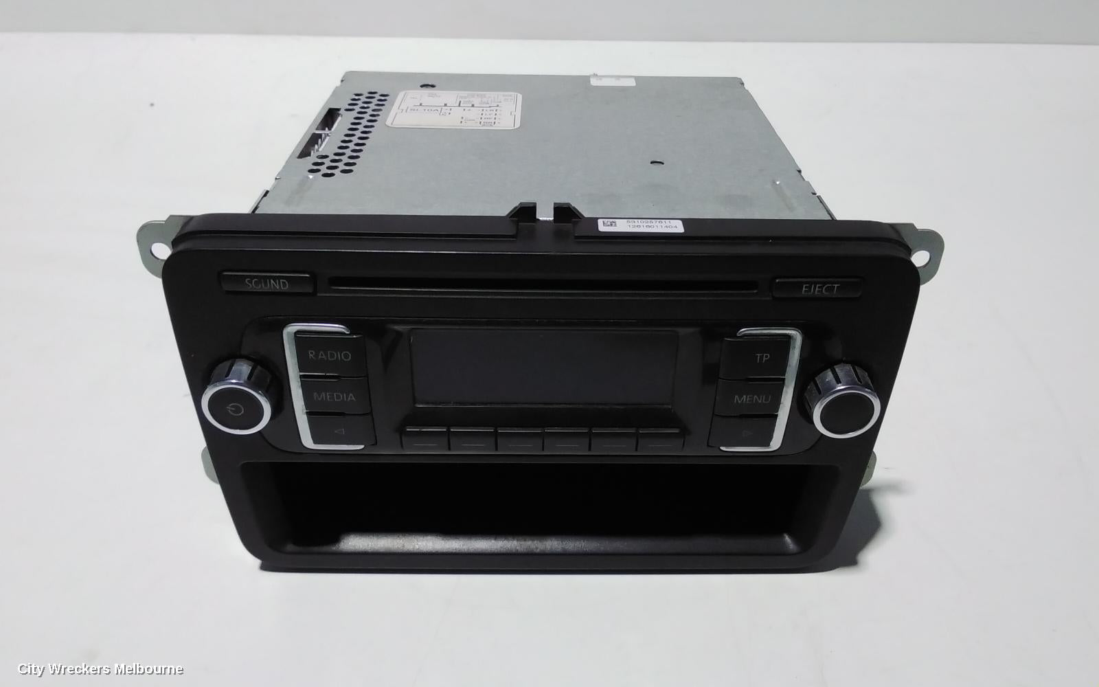 VOLKSWAGEN CADDY RADIO/CD/DVD/SAT/TV, CD PLAYER (RCD210), 2K, 08/2010 - 06/2015 - Image 1
