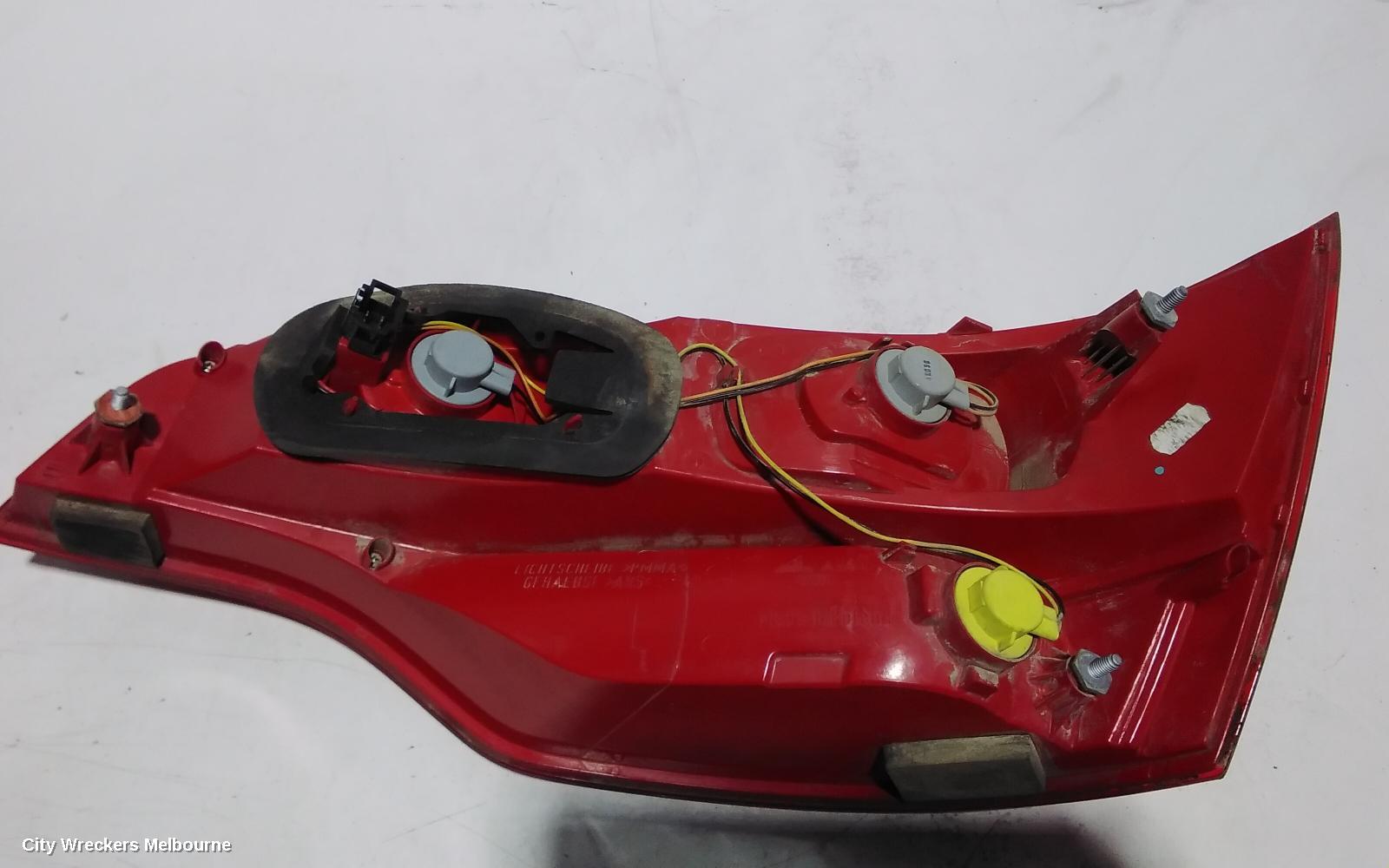 AUDI Q7 LEFT TAILLIGHT, 4L, IN TAILGATE, 09/2006 - 09/2009 - Image 3