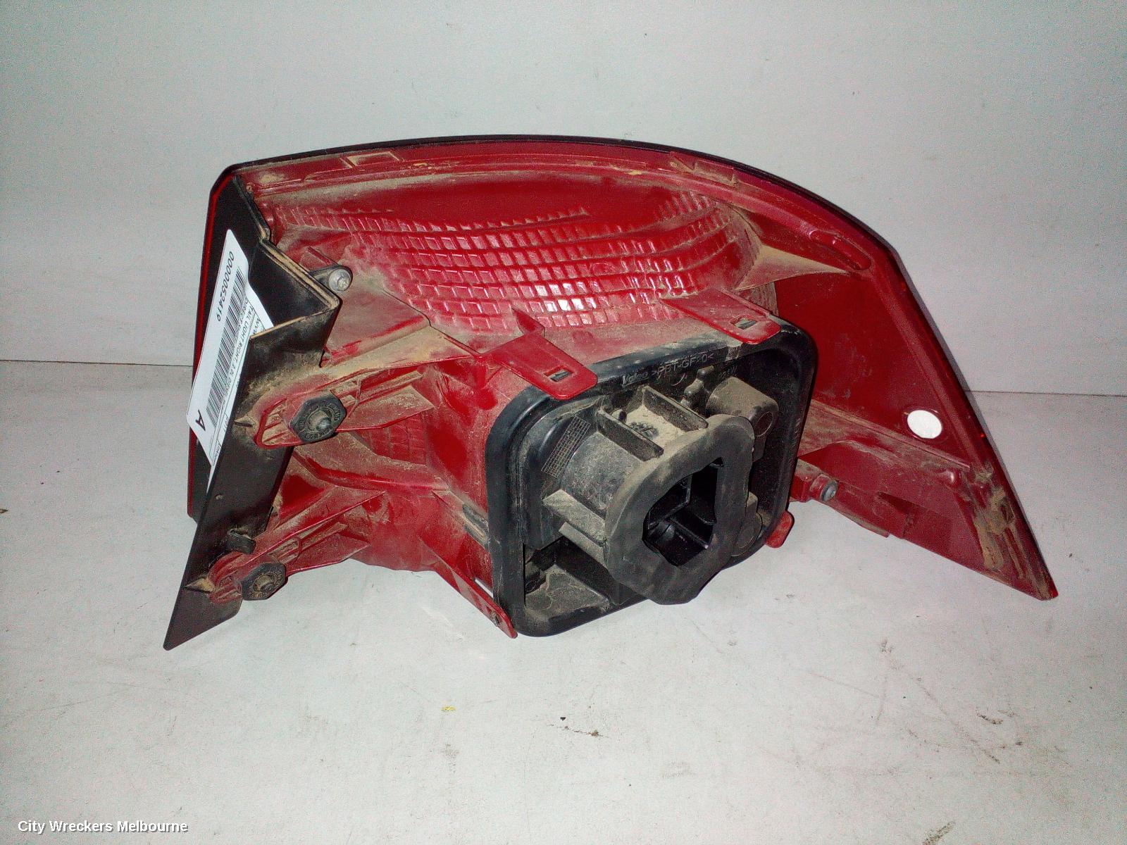 VOLKSWAGEN PASSAT RIGHT TAILLIGHT, 3C/MK6 B7, SEDAN, NON LED TYPE, 09/2010 - 05/2015 - Image 2