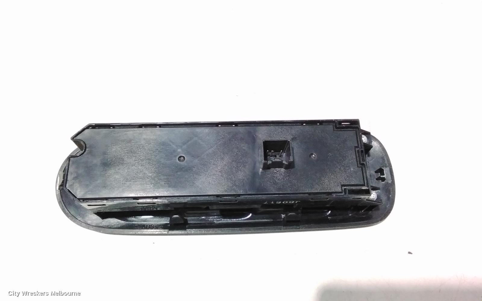 FORD MONDEO PWR DR WIND SWITCH, RH FRONT (MASTER SWITCH), 4DR SWITCH TYPE, MA-MC, 10/2007 - 12/2014 - Image 3