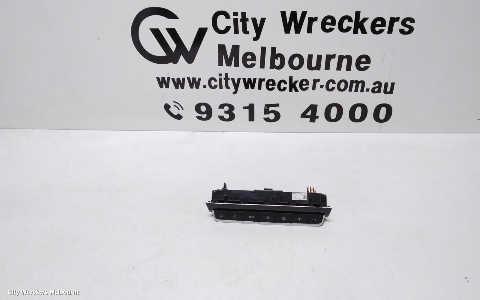 MG ZS HEATER/AC CONTROLS, AZS1, NON CLIMATE CONTROL, 7 BUTTON TYPE, ZST, 01/2020 ONWARDS - Image 1