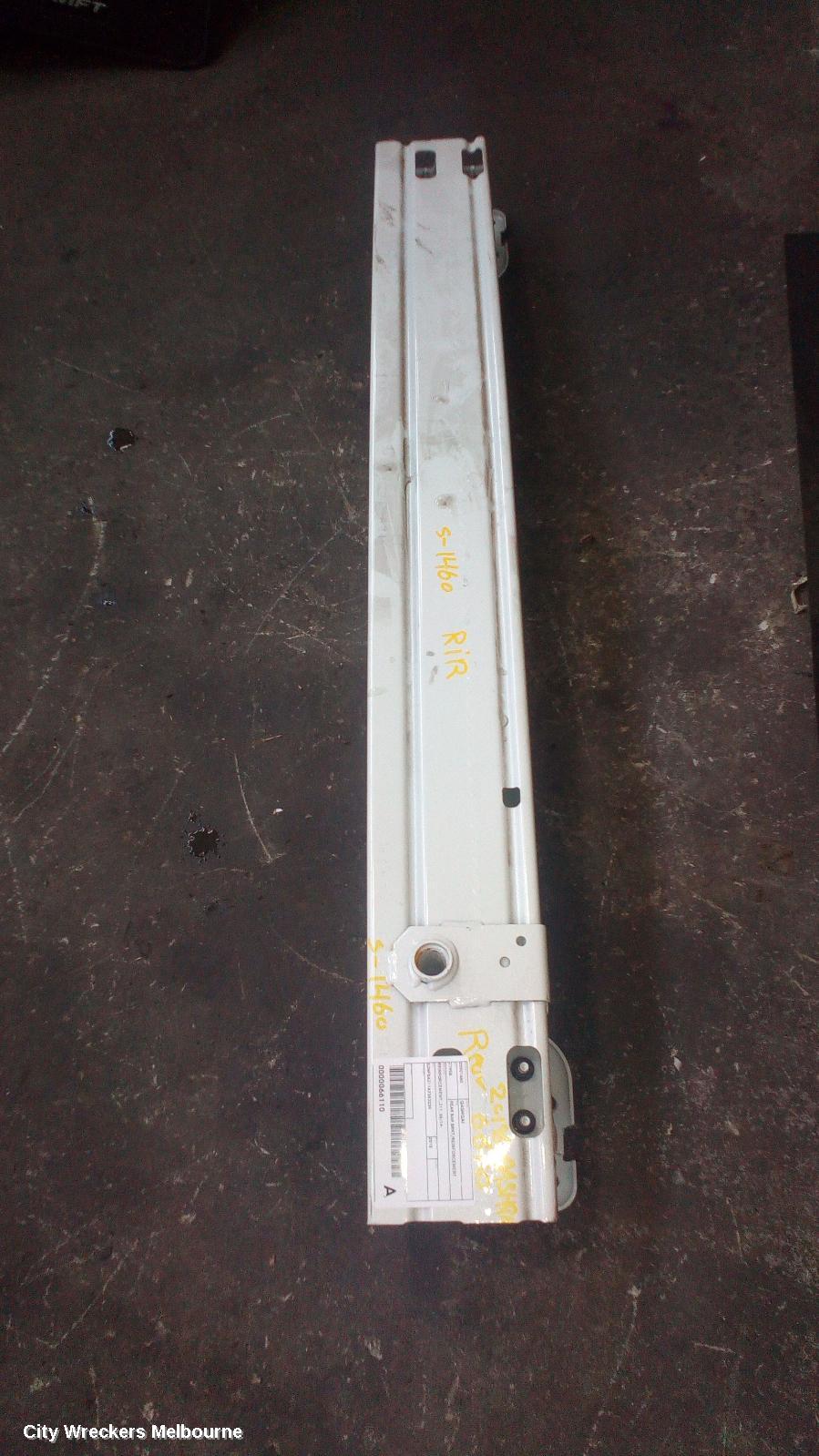 NISSAN QASHQAI R/BAR BRACKET/REINFO, REINFORCEMENT, J11, 06/2014 ONWARDS - Image 2