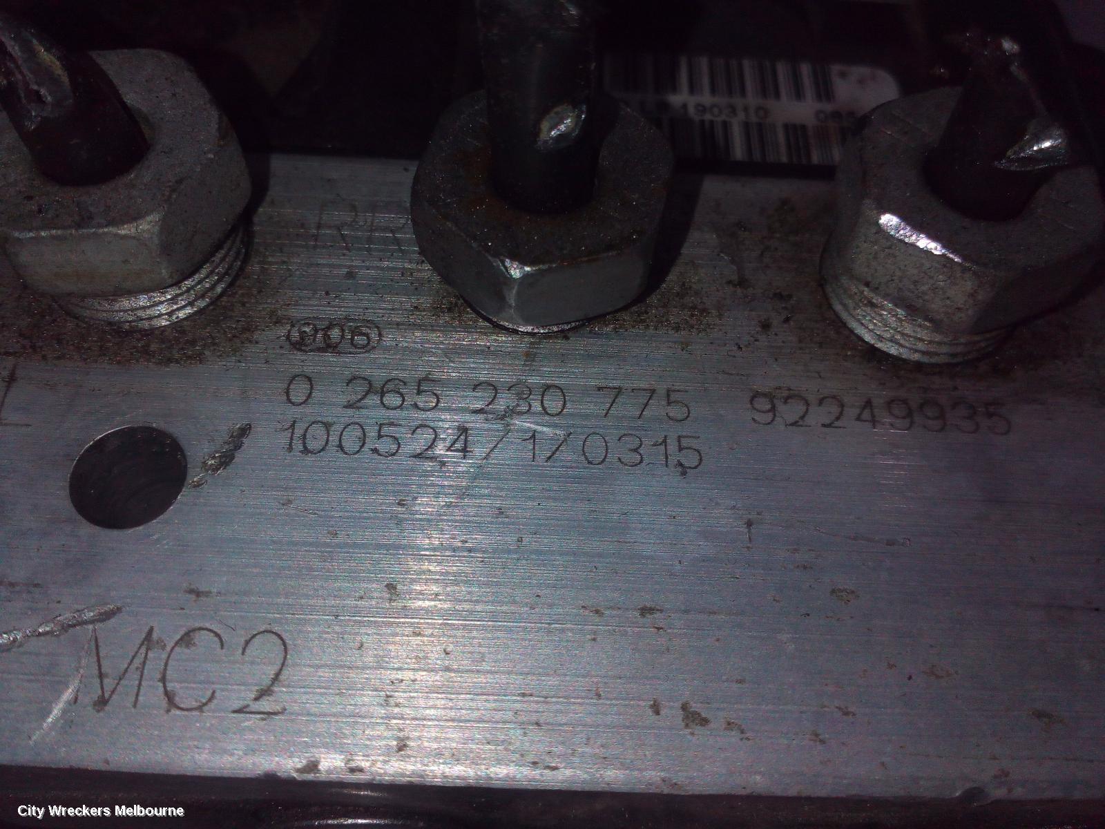 HOLDEN COMMODORE ABS PUMP/MODULATOR, VE, NON TRACTION CONTROL TYPE, 08/2006 - 05/2013 - Image 3