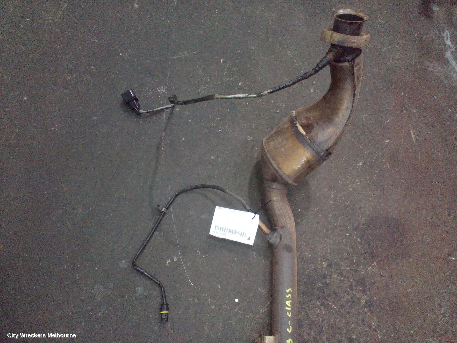 MERCEDES C CLASS OXYGEN SENSOR, W203 10/2000 - 01/2007 - Image 1