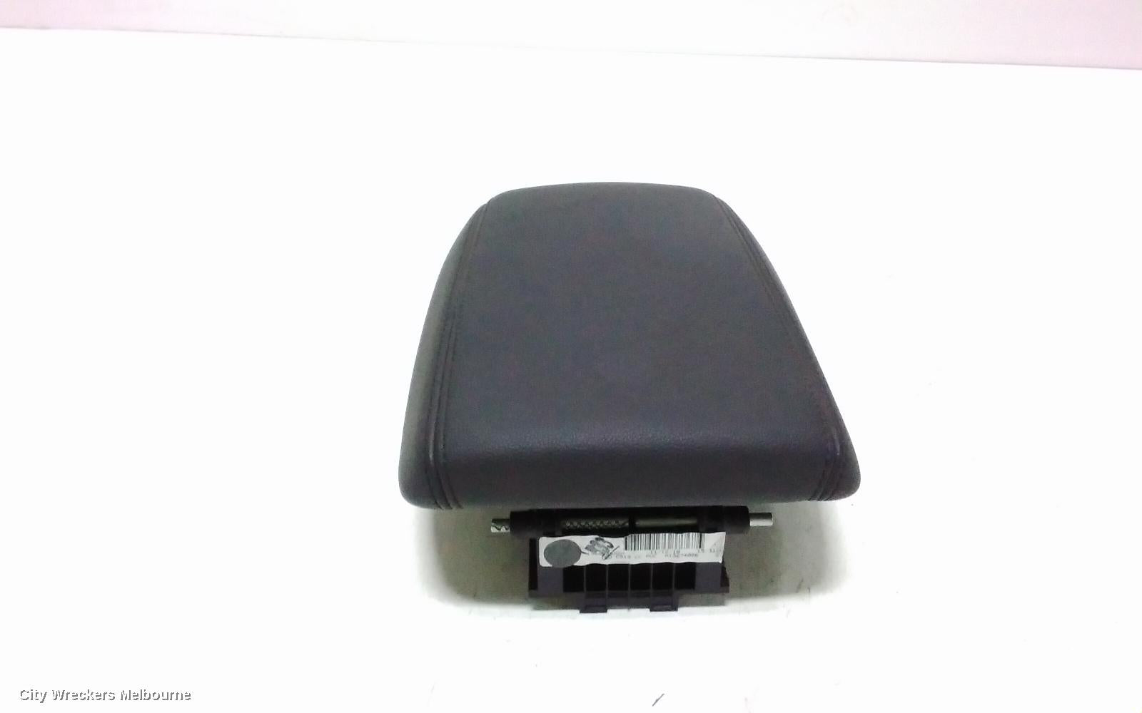 FORD FOCUS CONSOLE, SA, 10/2018 - 12/2024 - Image 1