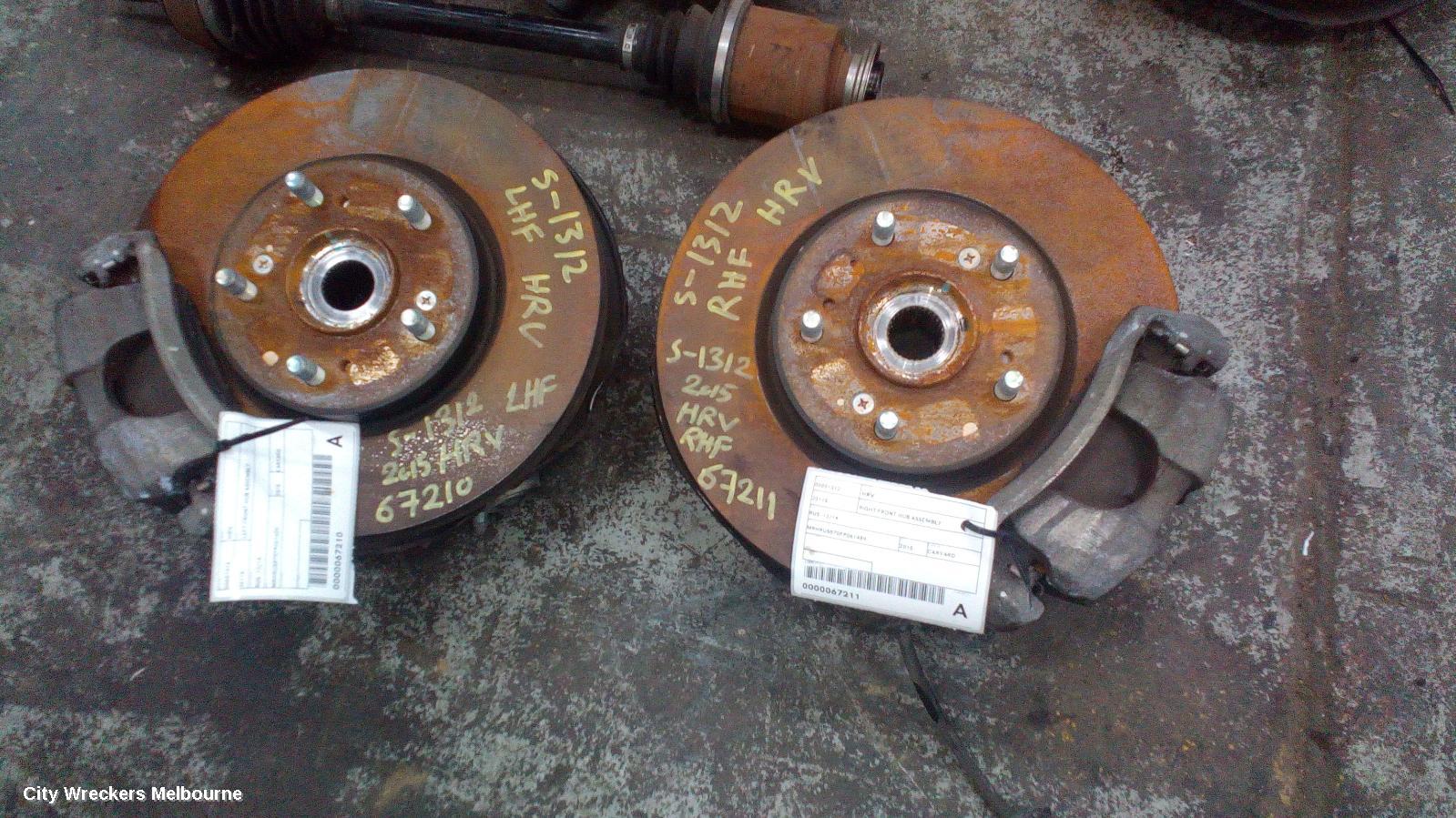 HONDA HRV LEFT FRONT HUB ASSEMBLY, RU, 12/2014 - 10/2021 - Image 2