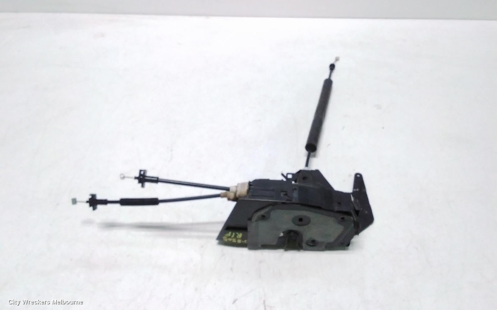 LAND ROVER RANGEROVER SPORT DOOR/BOOT/GATE LOCK, RH FRONT DOOR LOCK, L494, 06/2013 - 04/2022 - Image 1