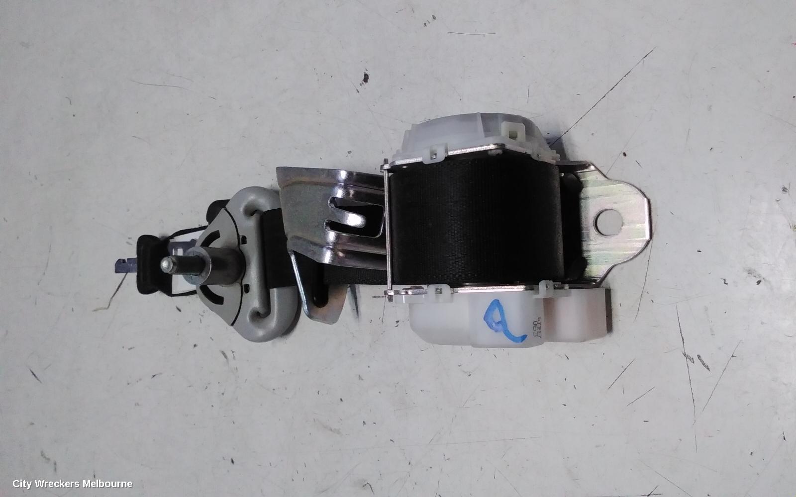 TOYOTA YARIS SEATBELT/STALK, CENTRE REAR, SEAT BELT ONLY, 3DR/5DR HATCH, NCP13#, 08/2011 - 01/2020 - Image 3