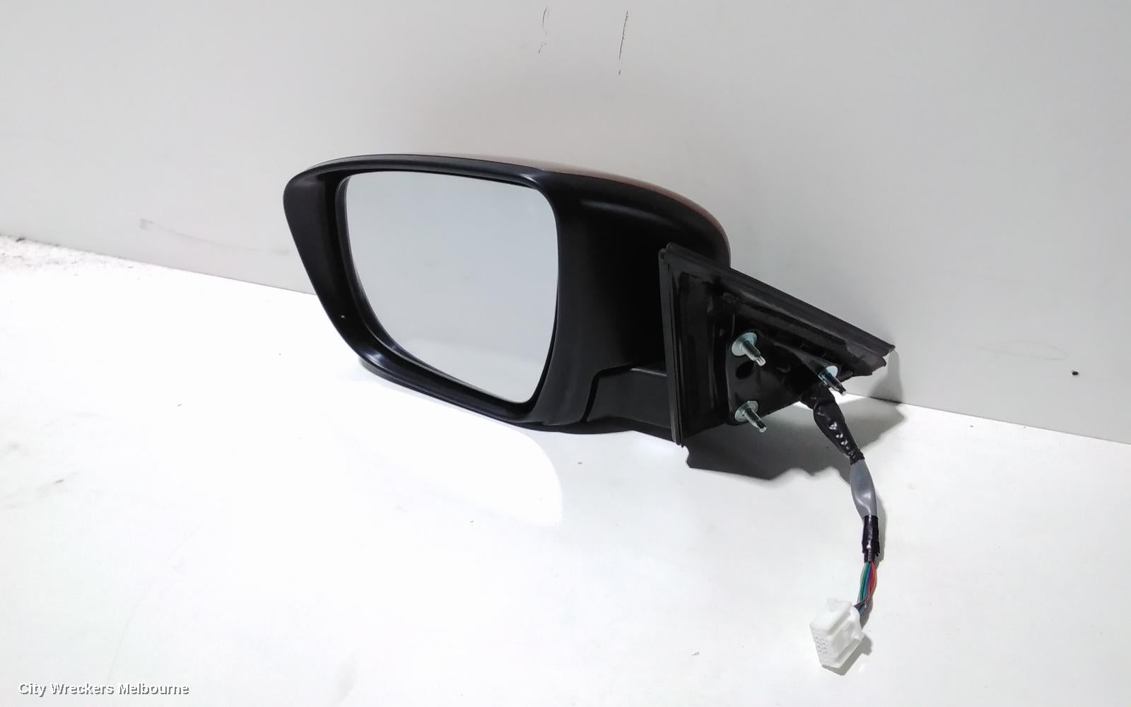 NISSAN XTRAIL LEFT DOOR MIRROR, T32, TS/ST, NON CAMERA TYPE, 02/2014 ONWARDS - Image 1