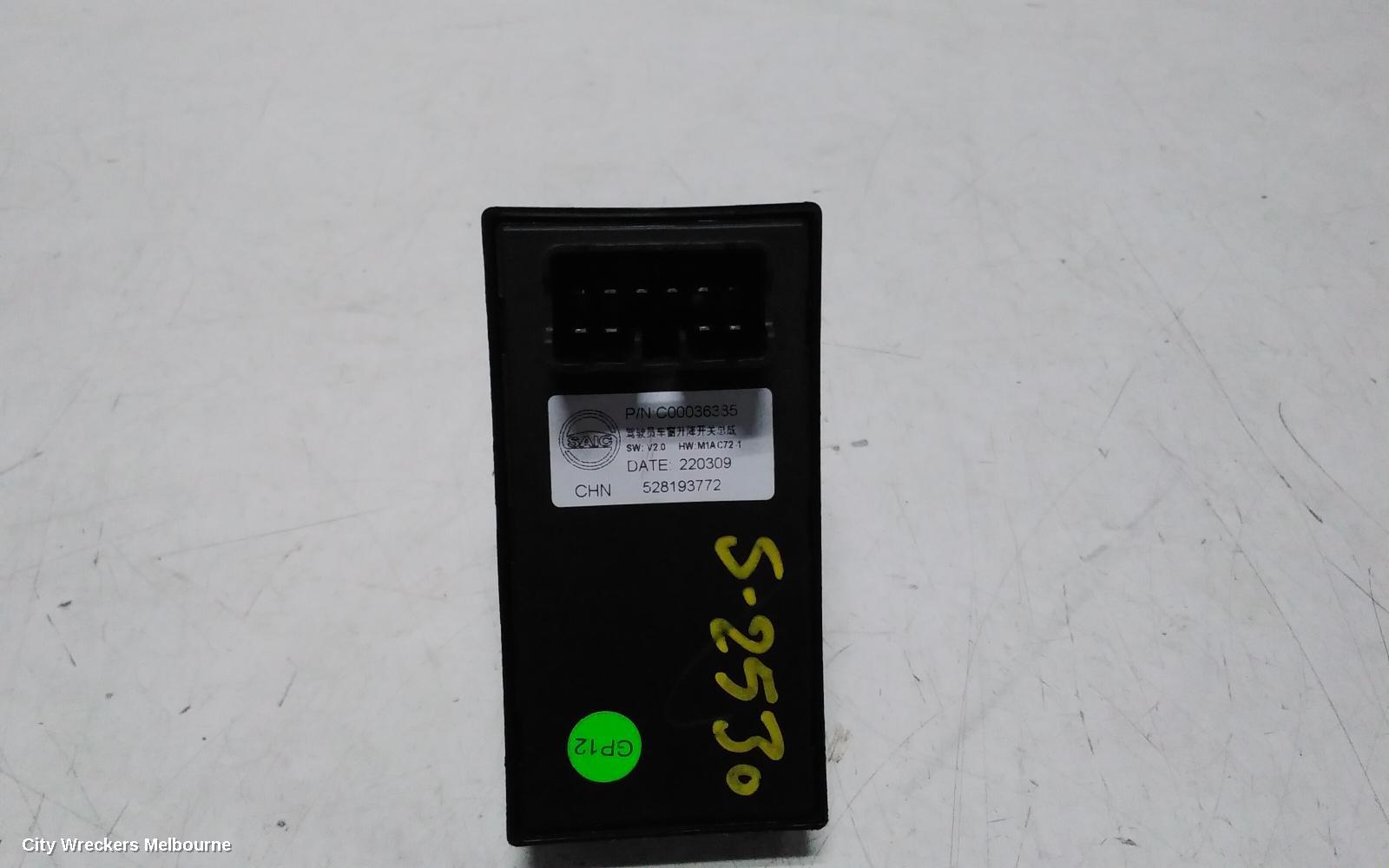 LDV G10 PWR DR WIND SWITCH, RH FRONT (MASTER SWITCH), SV7A/SV7C, WAGON/VAN, 04/2015 ONWARDS - Image 3