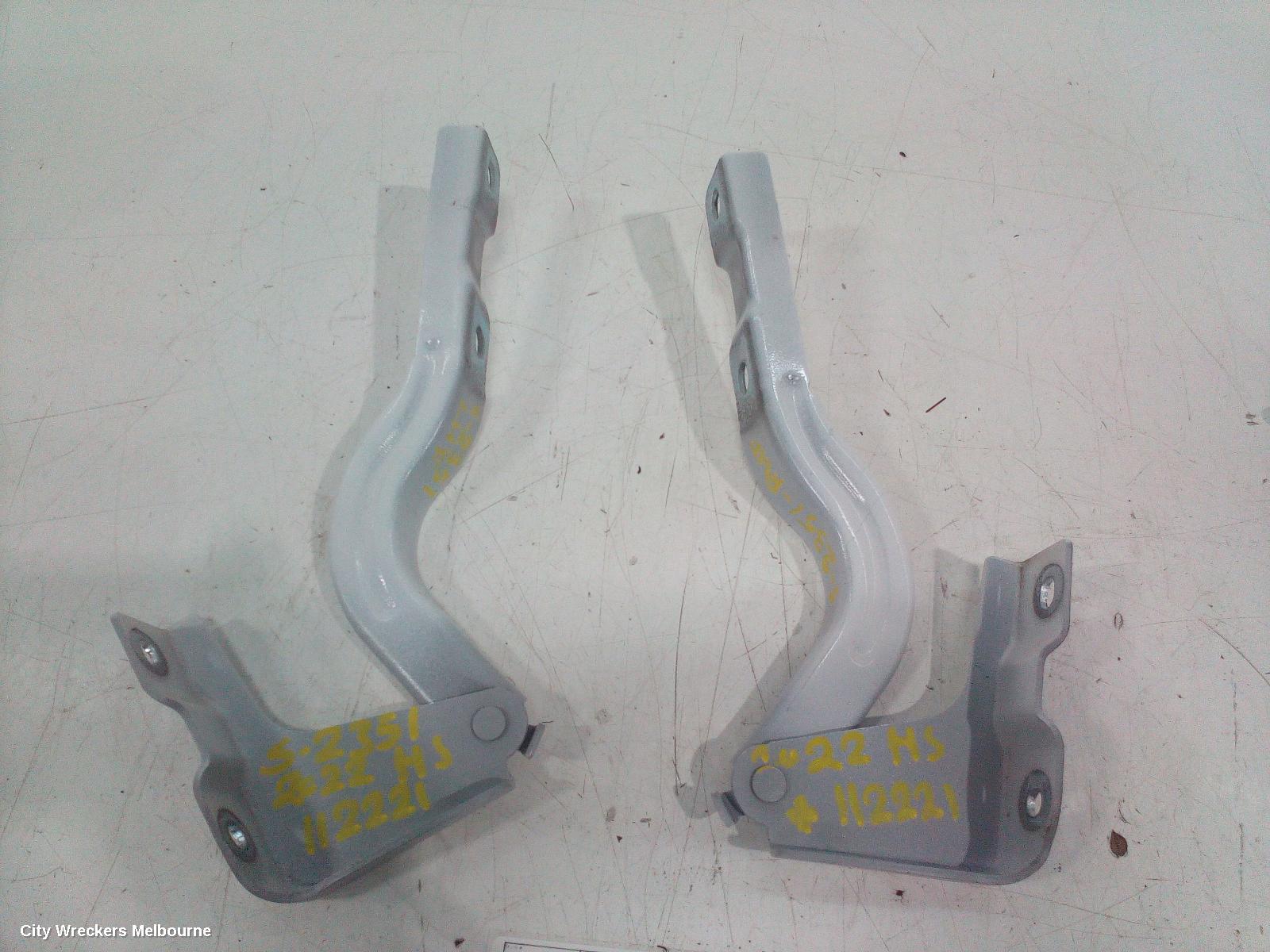 MG HS BONNET HINGE/STRUT, SAS23, 08/2019 - 12/2024 - Image 3
