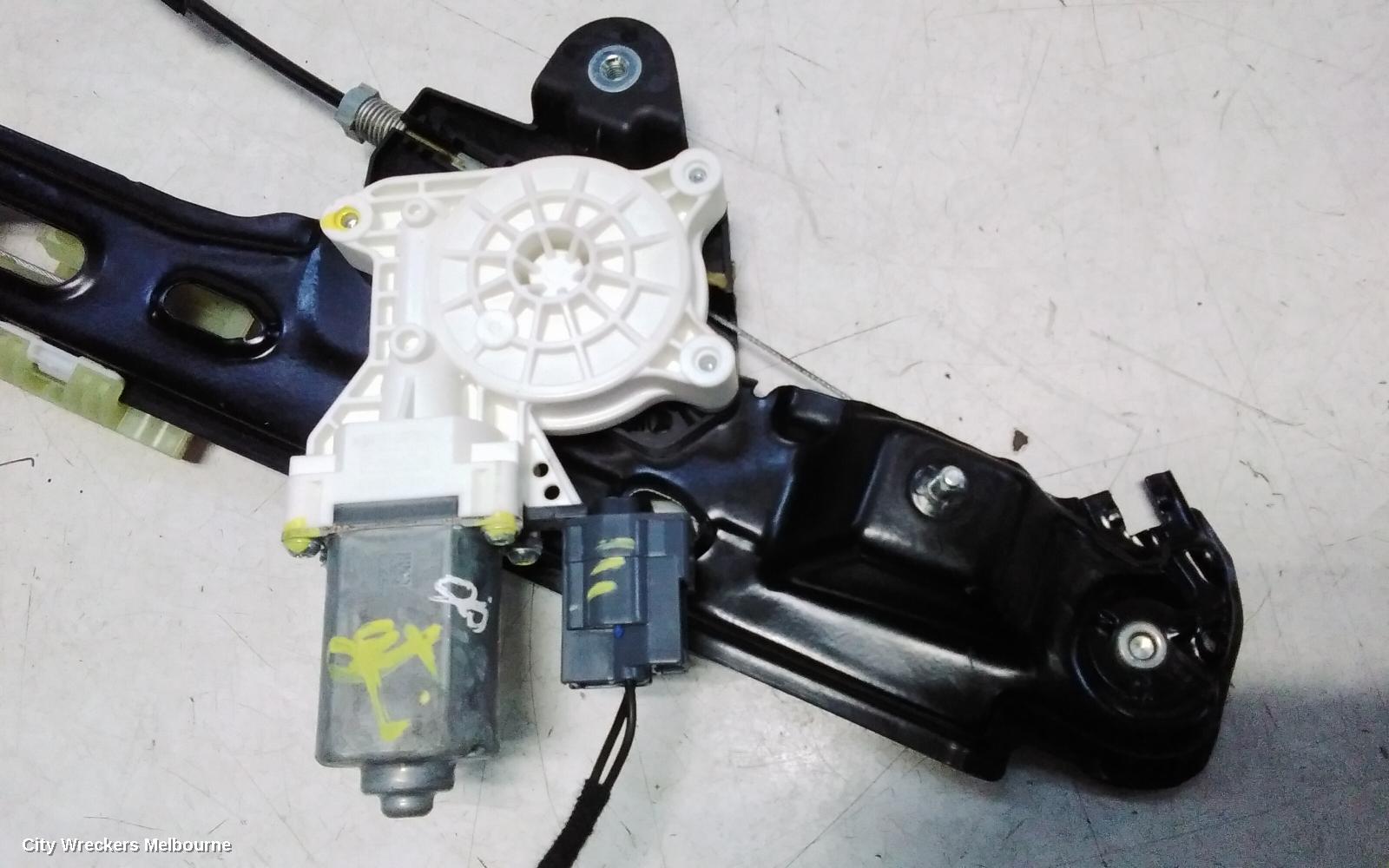 FORD RANGER RIGHT FRONT WINDOW REG/MOTOR, REG ASSY (REG AND MOTOR), RA, 05/2022 ONWARDS - Image 3