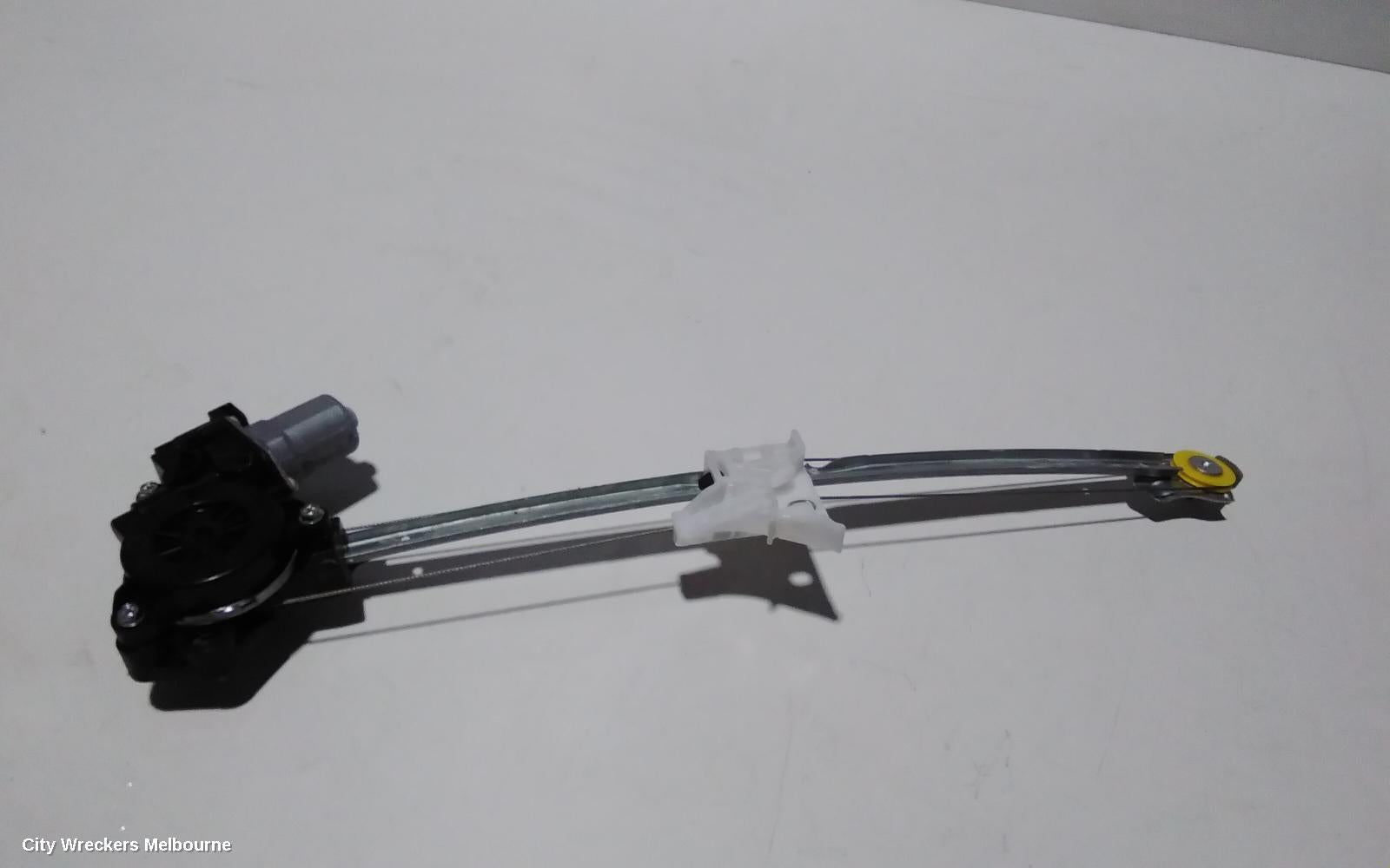 MAZDA 3 LEFT REAR DOOR WINDOW, BP, HATCH, STANDARD TINT TYPE, 03/2019 ONWARDS - Image 3