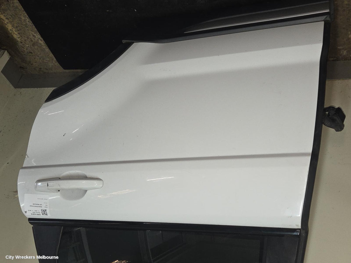 LAND ROVER RANGEROVER EVOQUE LEFT REAR DOOR/SLIDING, L538, 11/2011 - 01/2019 - Image 3