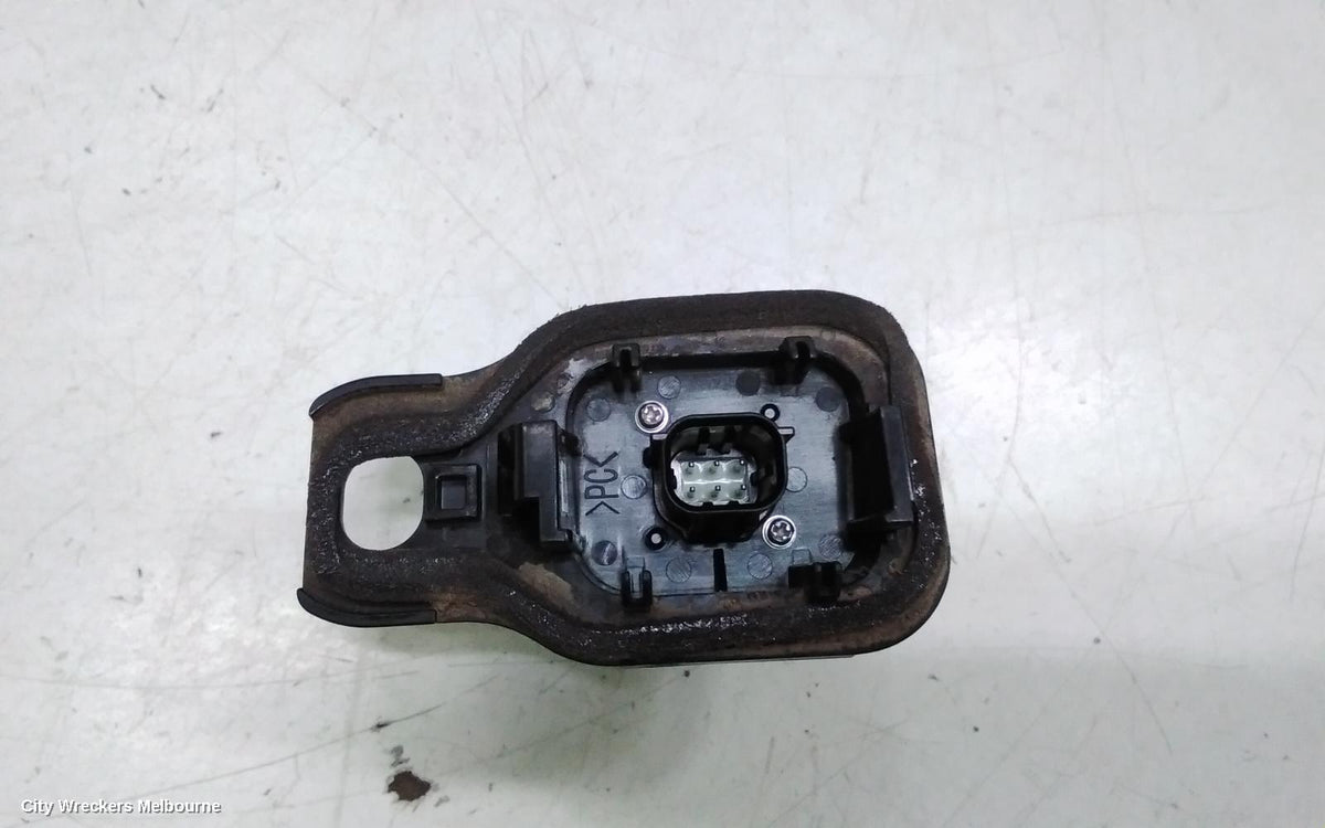 TOYOTA KLUGER REVERSE CAMERA, XU50 SERIES, 03/2014 - 02/2021 - Image 3