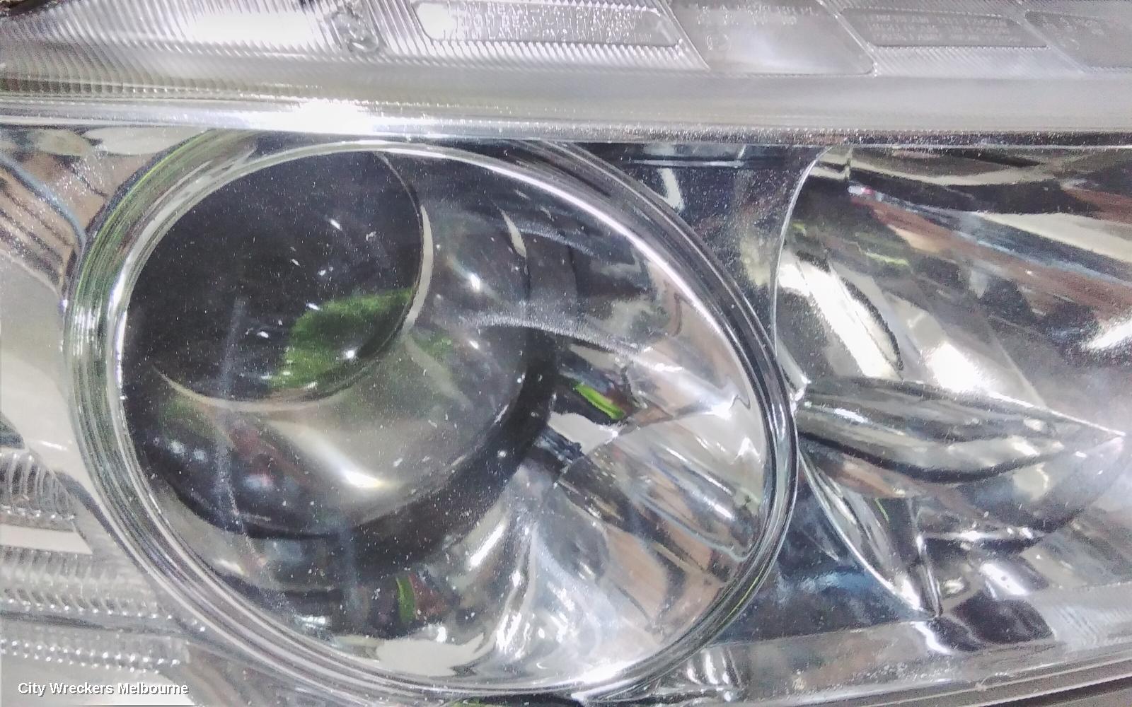 HOLDEN COMMODORE RIGHT HEADLAMP, VZ, ADVENTRA/BERLINA, PROJECTOR TYPE (CHROME), 08/2004 - 09/2007 - Image 3