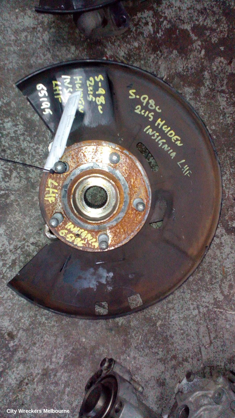 HOLDEN INSIGNIA LEFT FRONT HUB ASSEMBLY, GA, 02/2015 - 01/2017 - Image 1