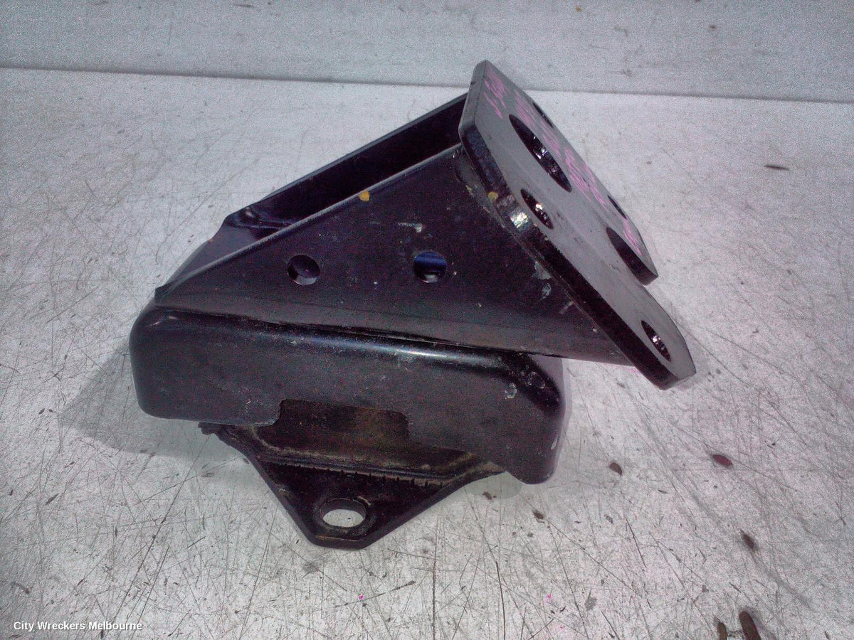MITSUBISHI PAJERO MOUNT, ENGINE MOUNT, FRONT, RIGHT, DIESEL, 2.4, TURBO, 4N15, PAJERO SPORT, QE-QG, 10/2015 ONWARDS - Image 3
