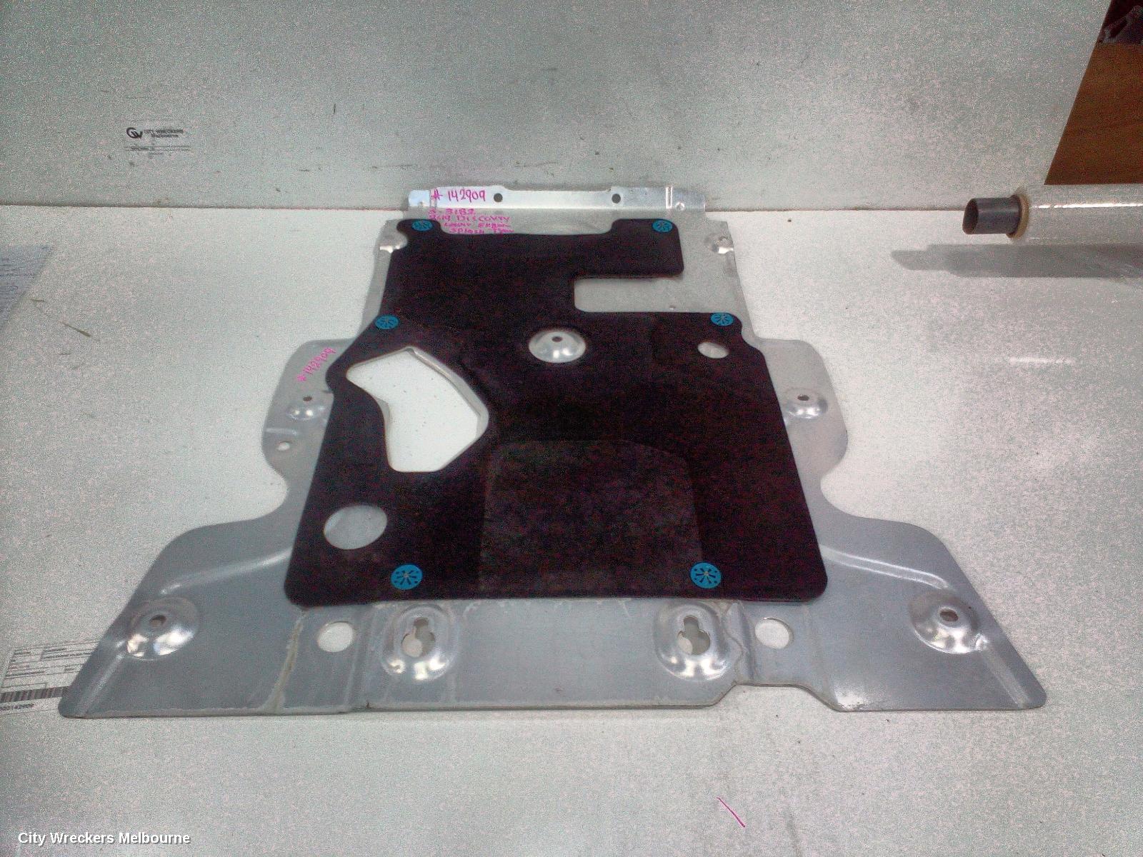 LAND ROVER DISCOVERY LOWER ENGINE SPLASH TRAY, L462, 12/2016 ONWARDS - Image 2