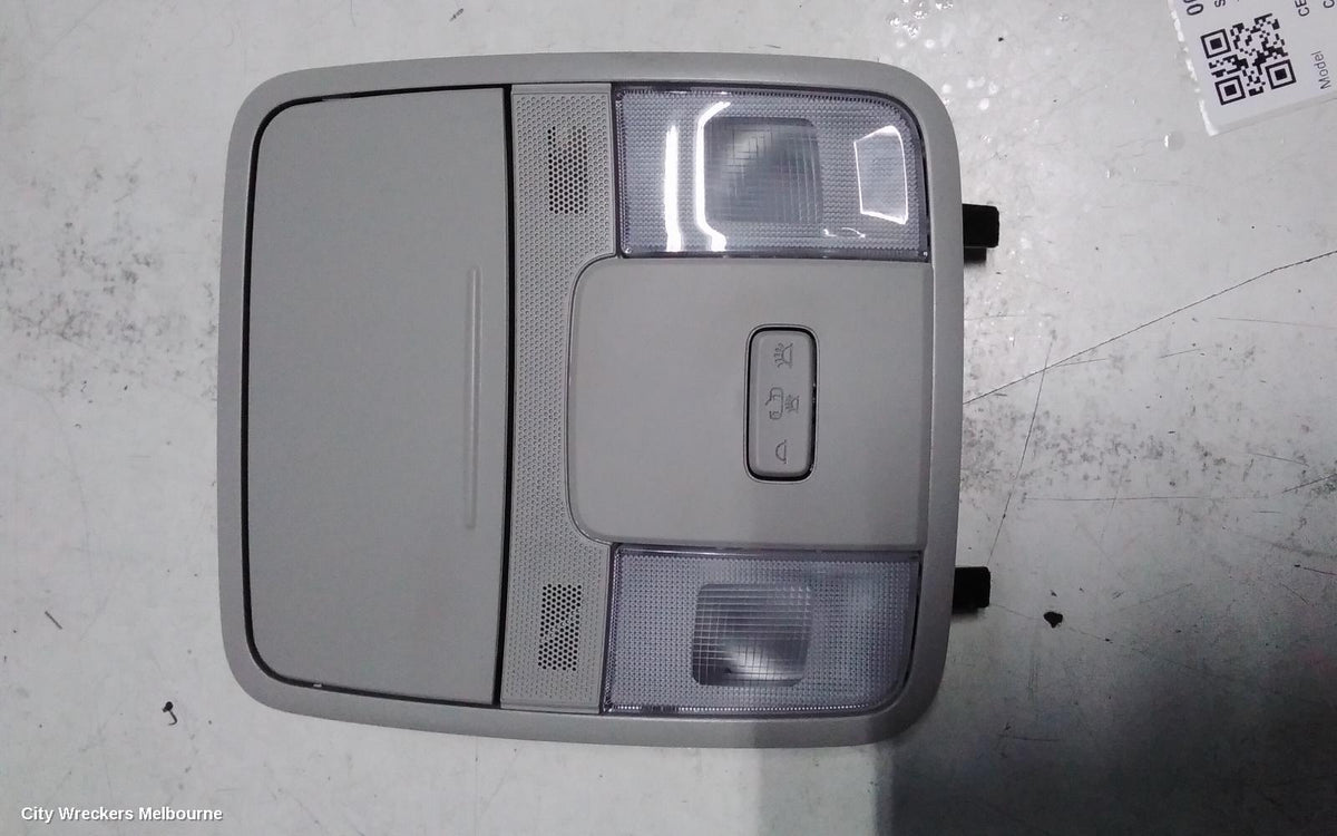 KIA CERATO COURTESY LIGHT, FRONT, NON SUNROOF, W/ SUNGLASS HOLDER TYPE, BD, 04/2018 - 09/2024 - Image 1