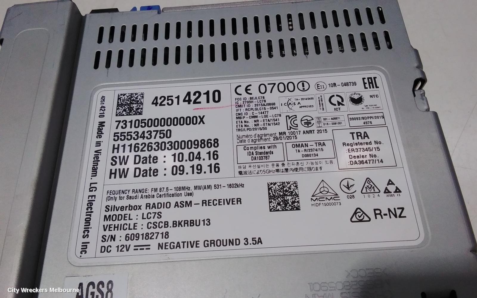 HOLDEN CAPTIVA RADIO/CD/DVD/SAT/TV, DISPLAY UNIT ONLY, NON SAT NAV TYPE, CG, 10/2015 - 06/2018 - Image 3